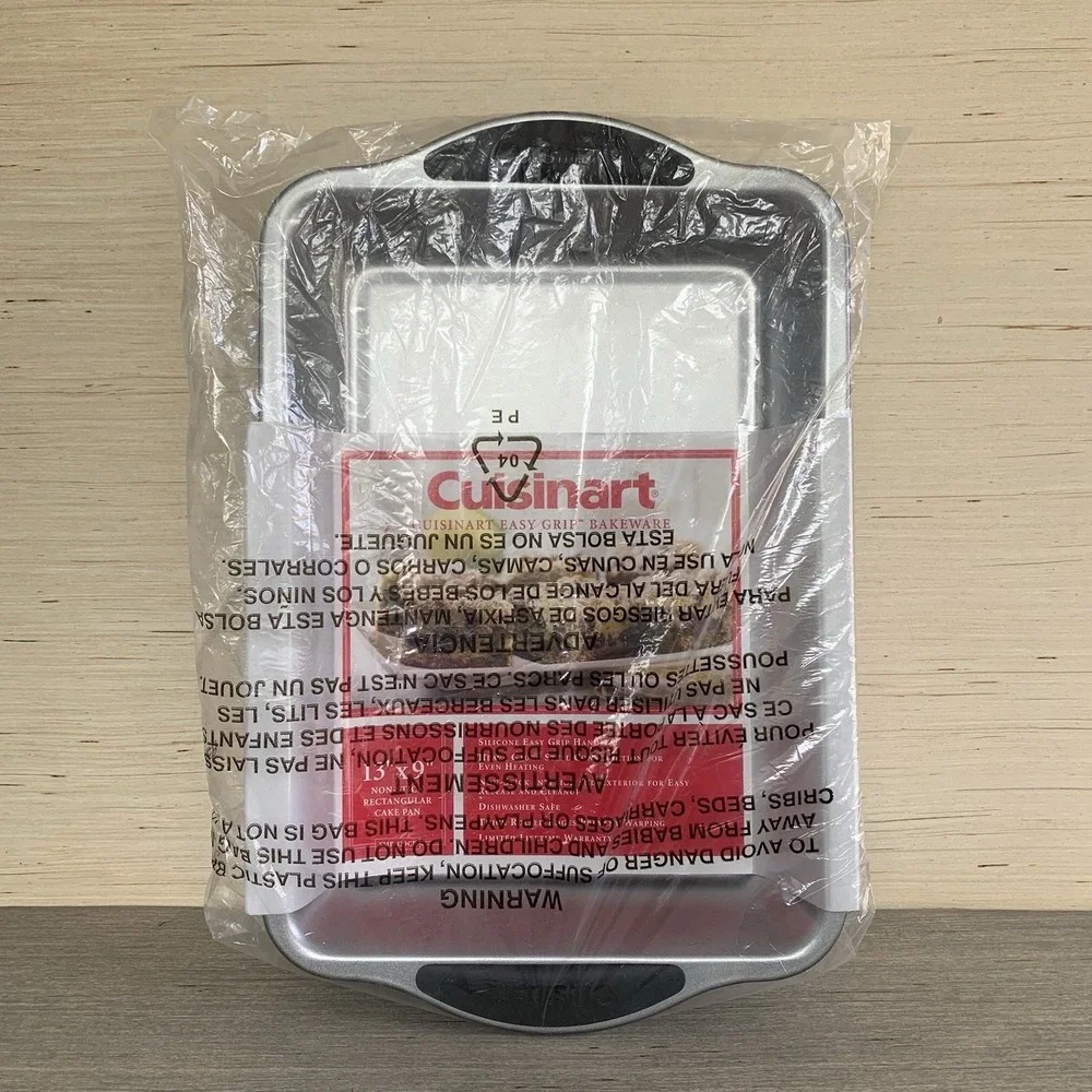 New Cuisinart Easy Grip Bakeware 13x9 Rectangular Silicone Non Stick Cake Pan - Picture 10 of 12